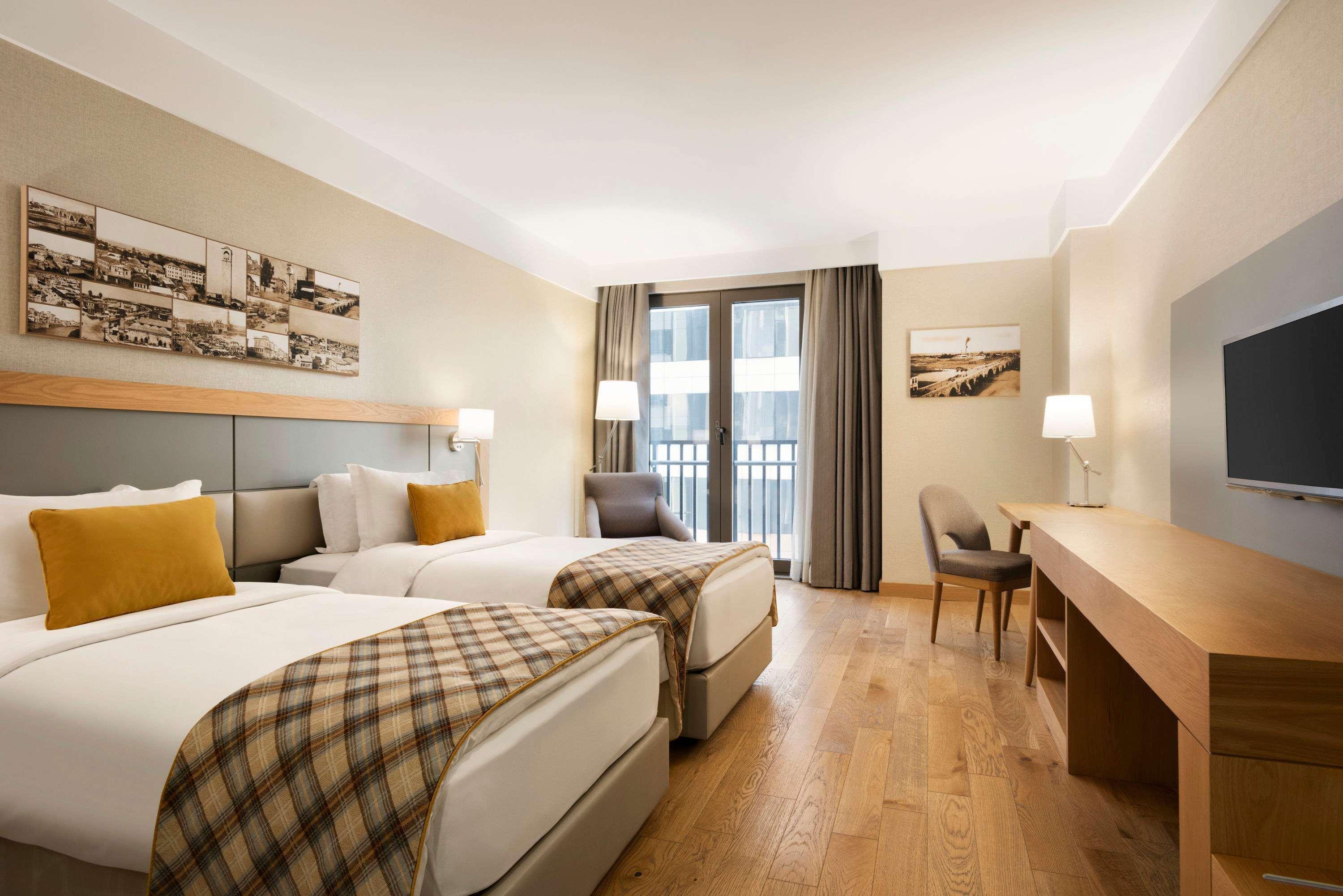 Ramada Hotel & Suites Adana Extérieur photo