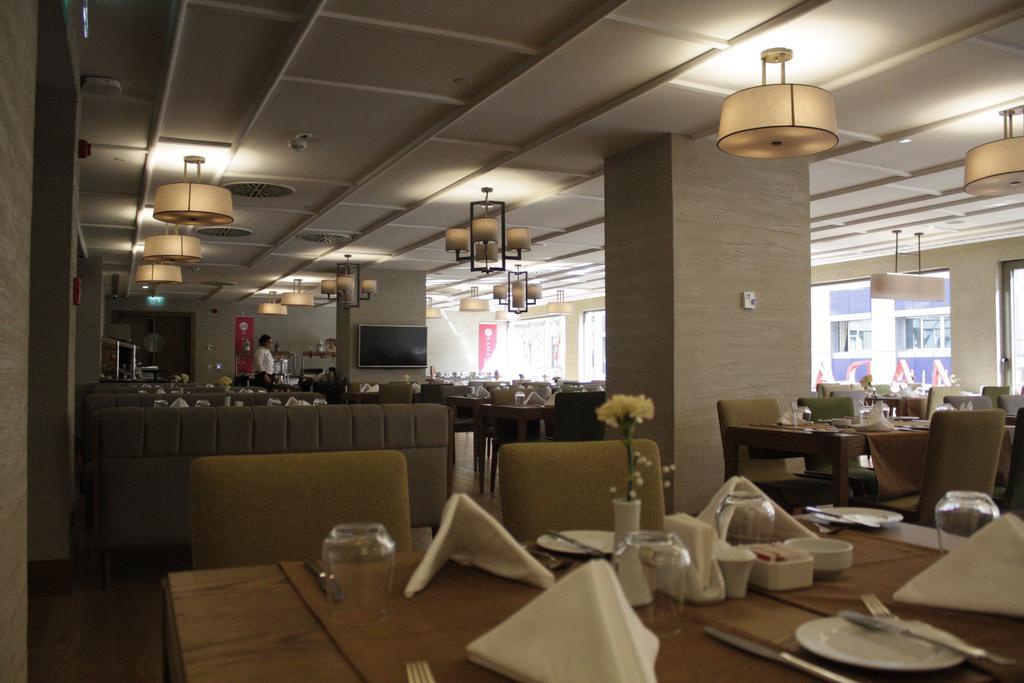 Ramada Hotel & Suites Adana Extérieur photo