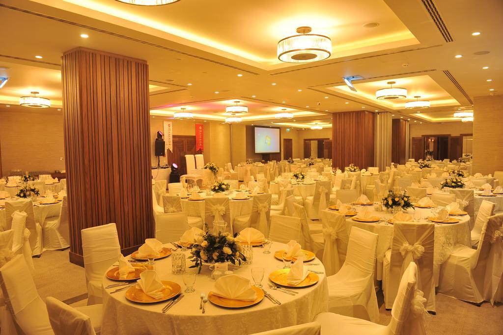 Ramada Hotel & Suites Adana Extérieur photo