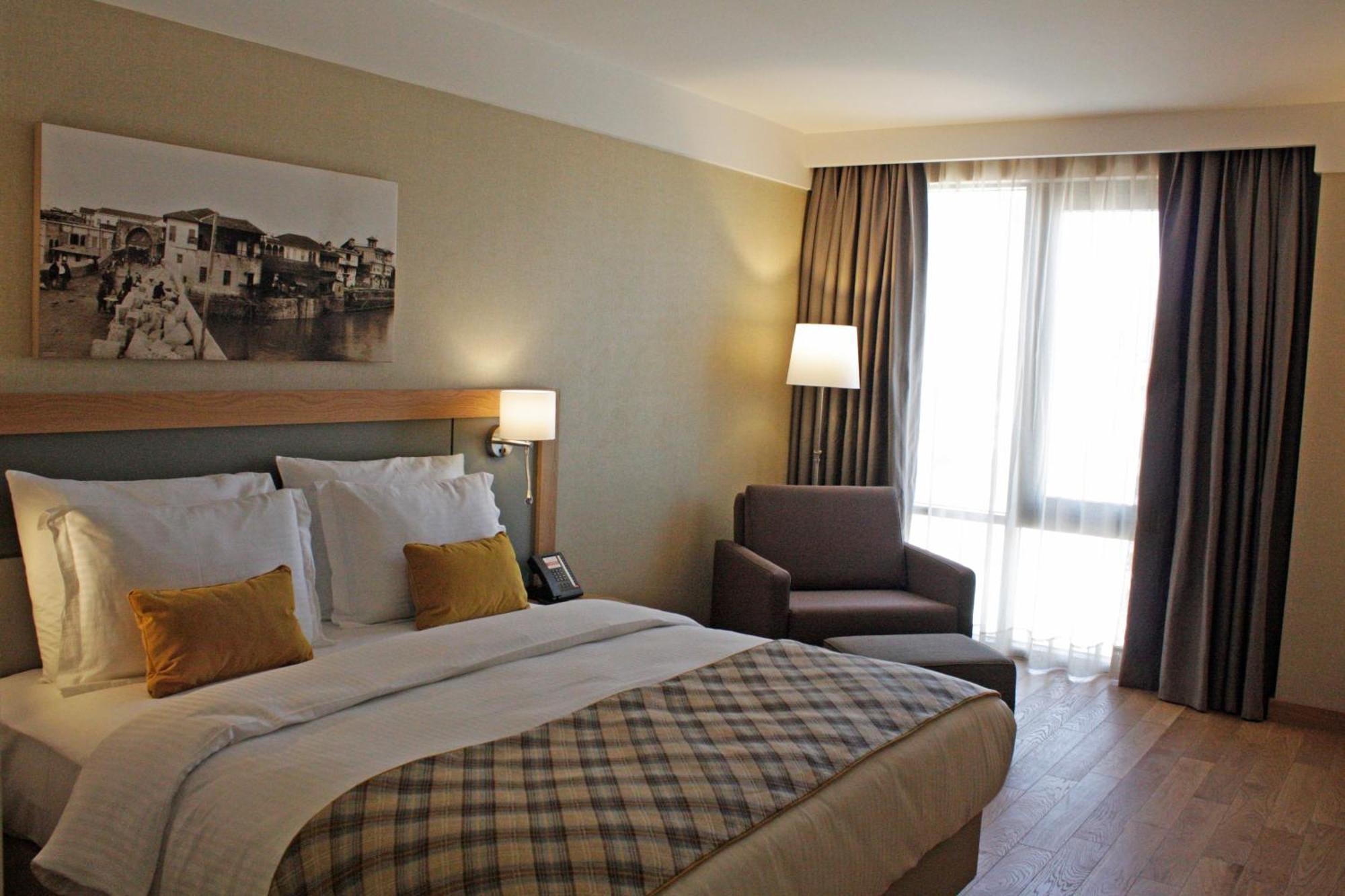 Ramada Hotel & Suites Adana Extérieur photo