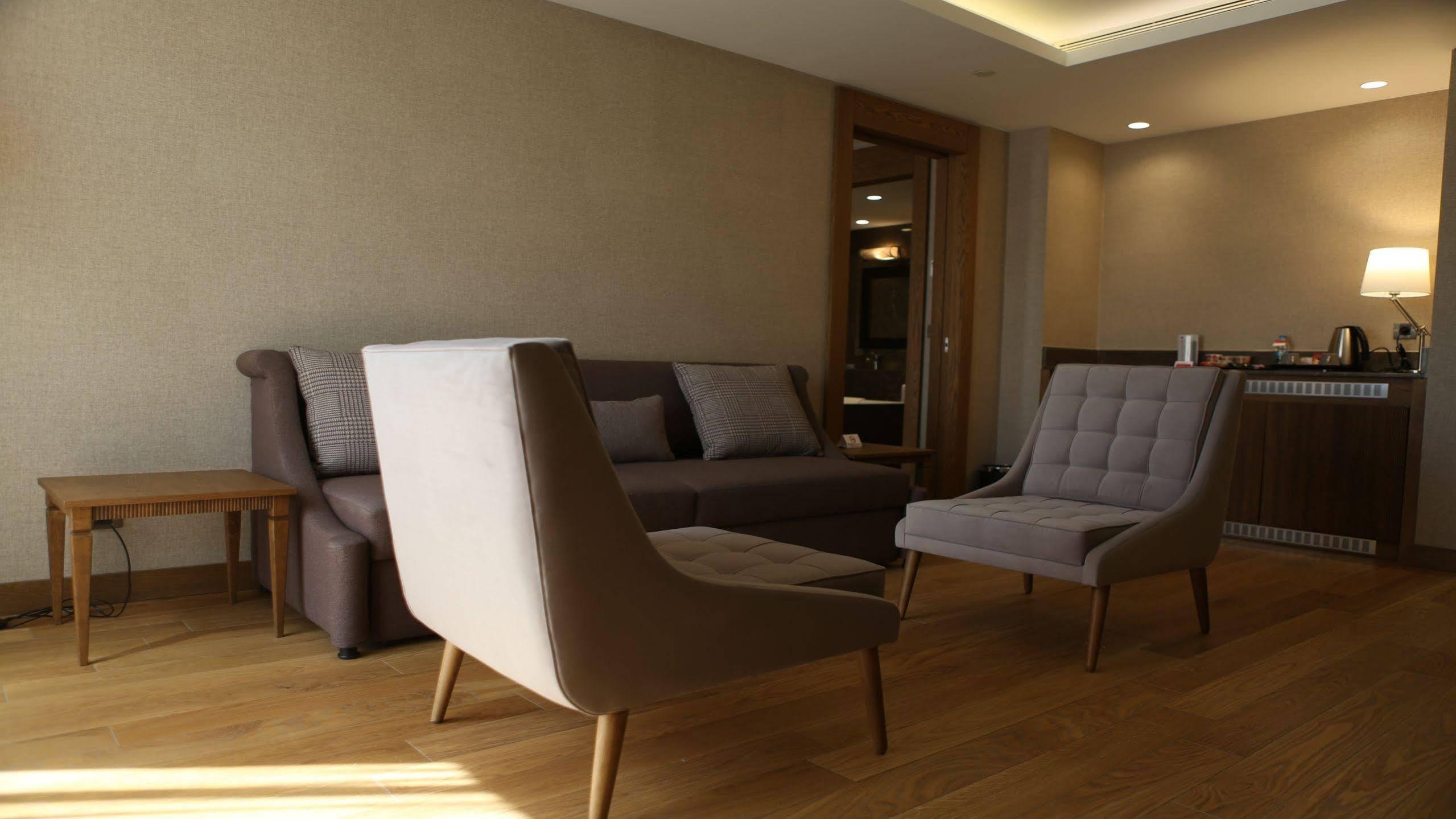 Ramada Hotel & Suites Adana Extérieur photo